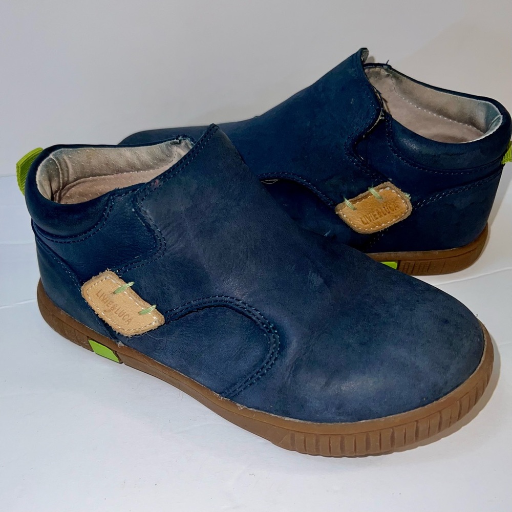 𝐋𝐈𝐕𝐈𝐄 & 𝐋𝐔𝐂𝐀 boys  boots size 11 color blue navi